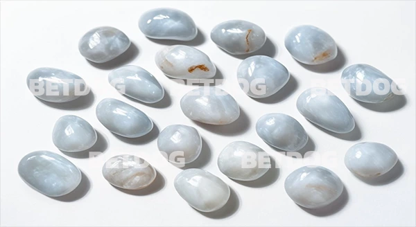 Angelite คริสตัลยอดนิยม